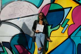 Aimful-Books-Selfies8